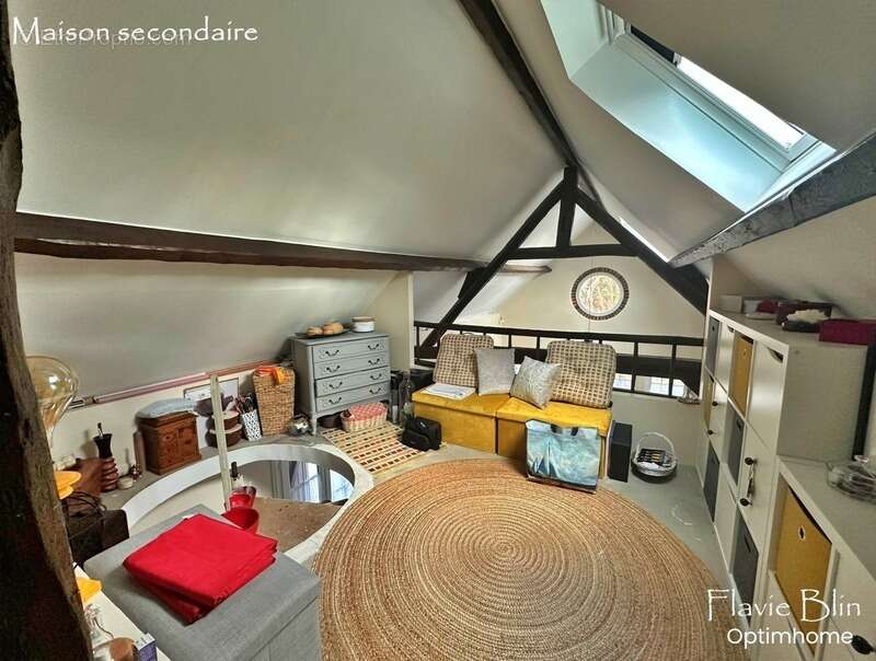 Maison à SYLVAINS-LES-MOULINS