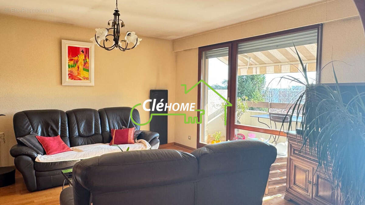 Appartement à CHAMPAGNE-AU-MONT-D'OR