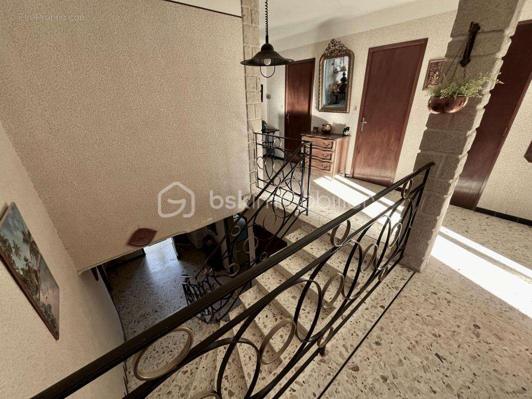 Maison à COURNONTERRAL