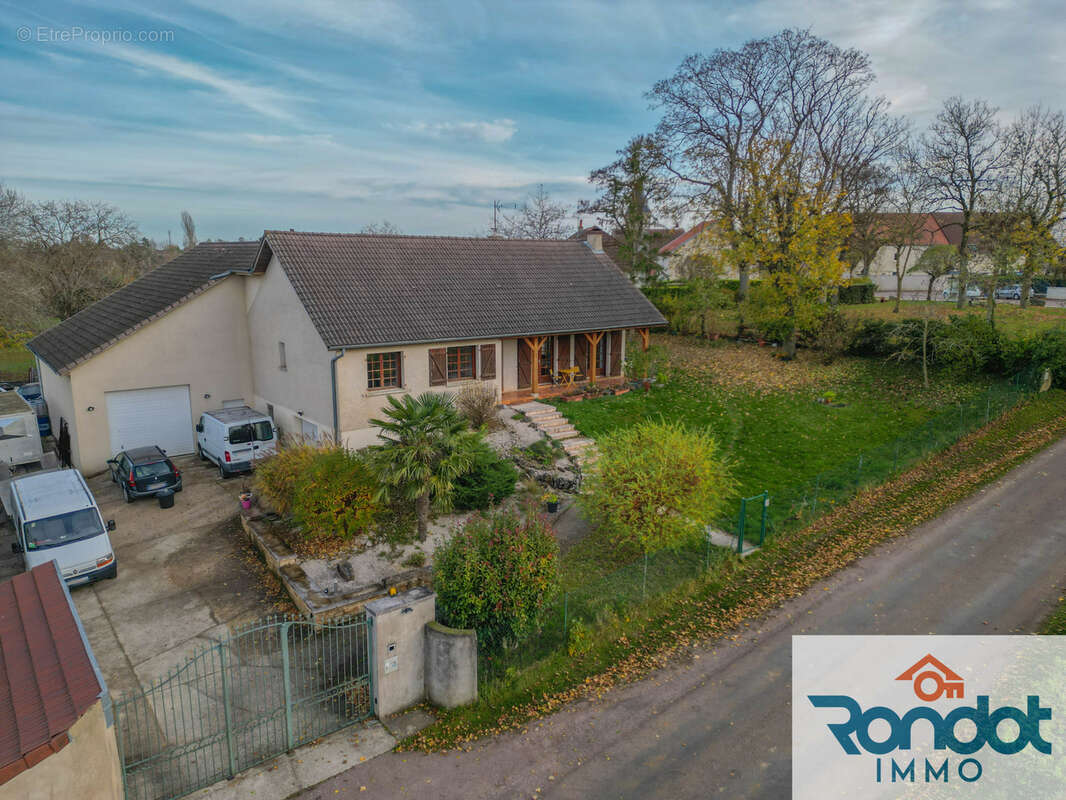 Maison à MARSANNAY-LE-BOIS