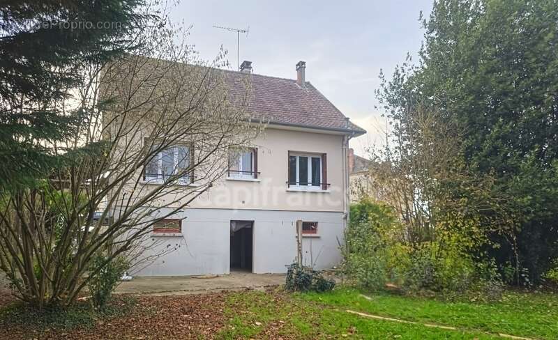 Maison à BOESSE-LE-SEC