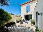 Photo 1 - Maison à LA TOUR-D'AIGUES