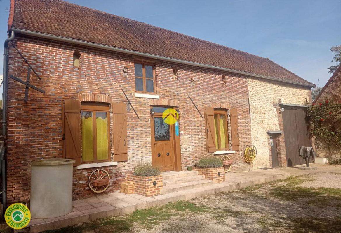 Maison à AIX-EN-OTHE