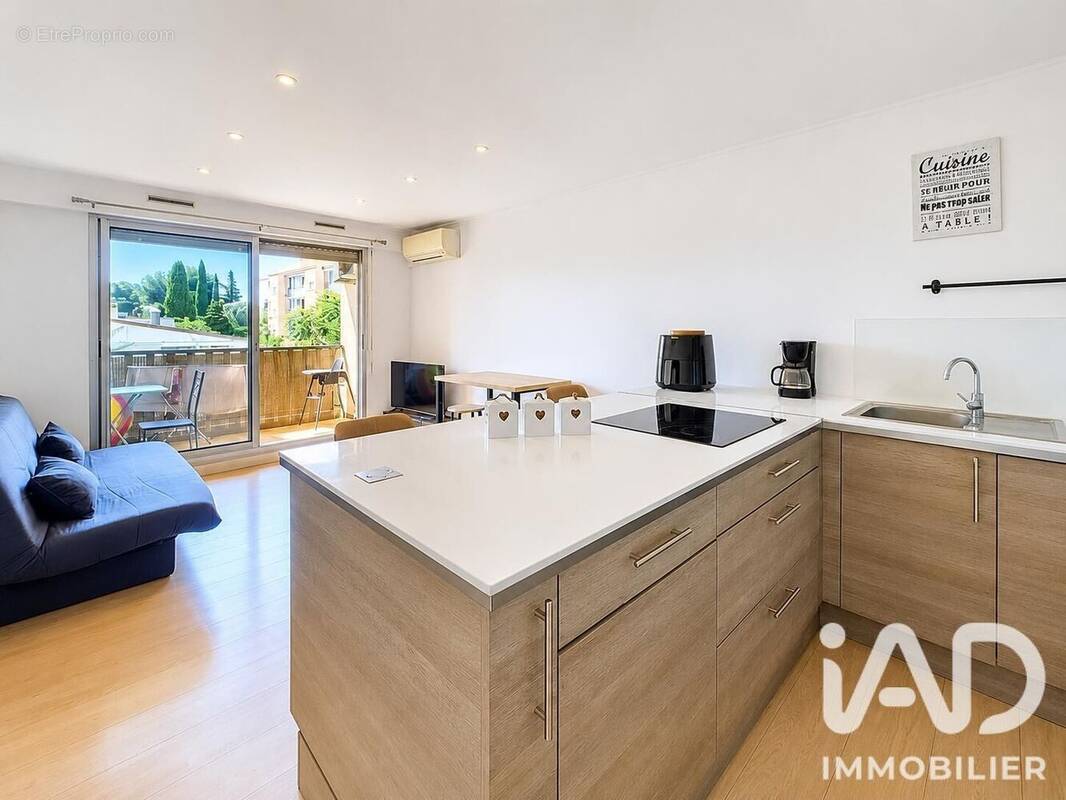 Photo 1 - Appartement à SANARY-SUR-MER