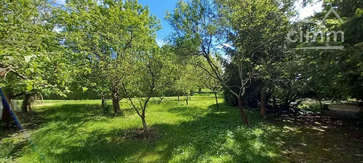 Maison à COUR-CHEVERNY