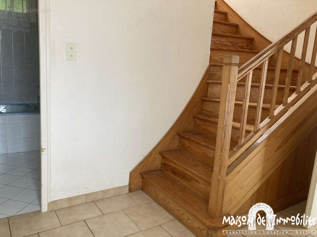 Maison à MERPINS