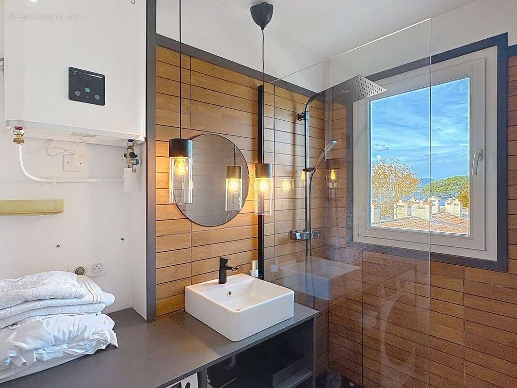 Appartement à SAINT-TROPEZ