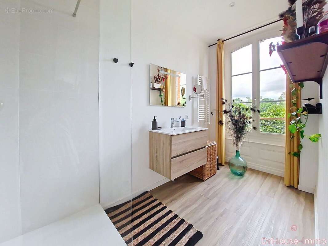 Maison 164 m² à Percy-En-Auge  - photo 7