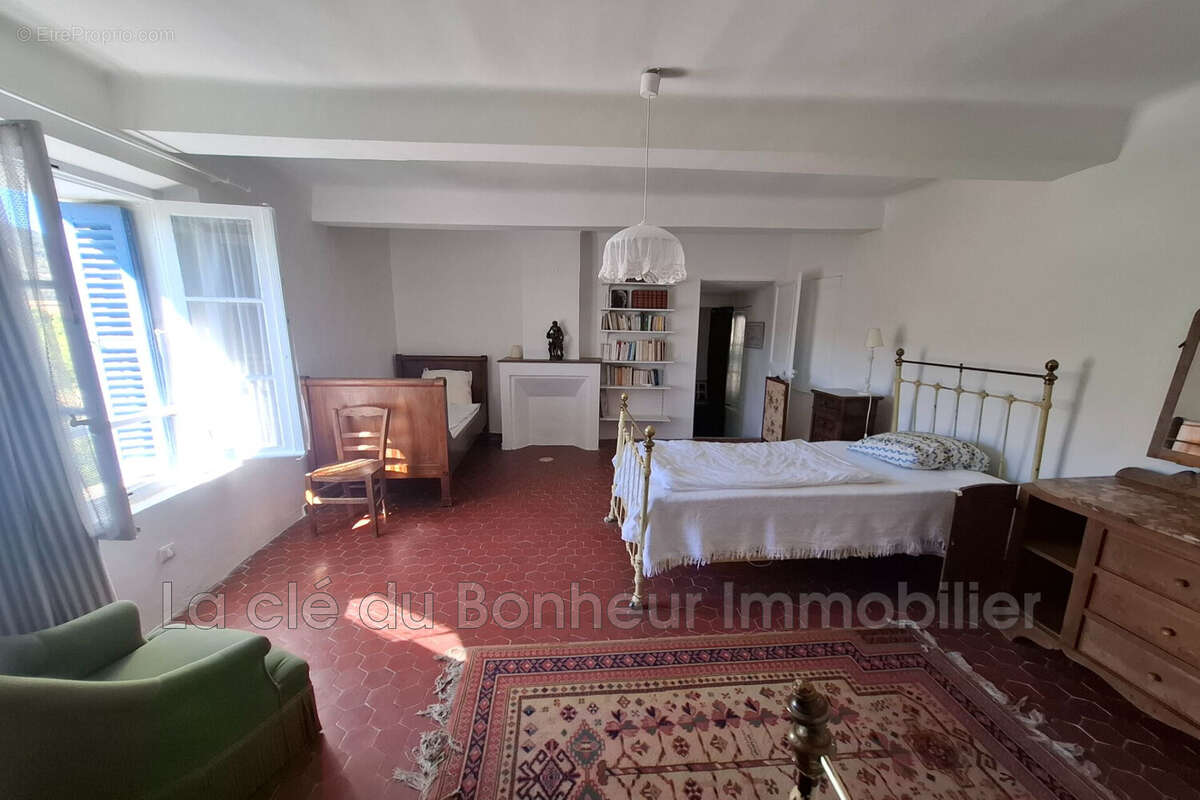 Maison 91 m² à La Palud-Sur-Verdon  - photo 7