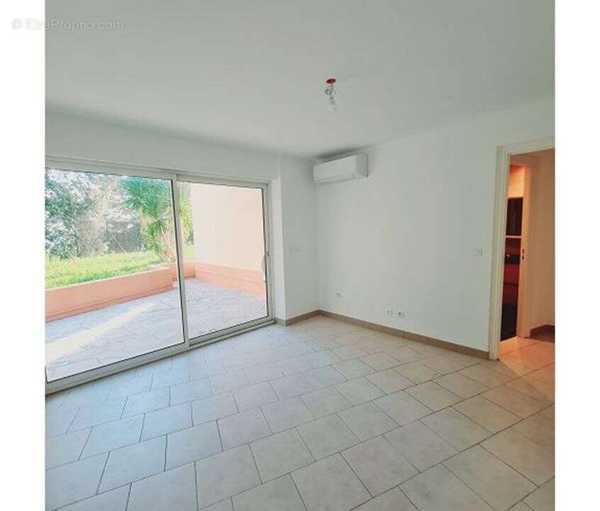 Appartement 95 m² à Le Cannet  - photo 7