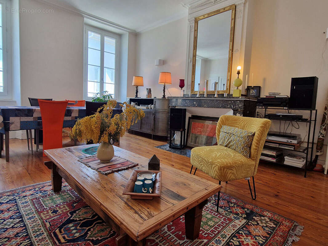 Bien de caractère : appartement de 118 m2 - photo 4