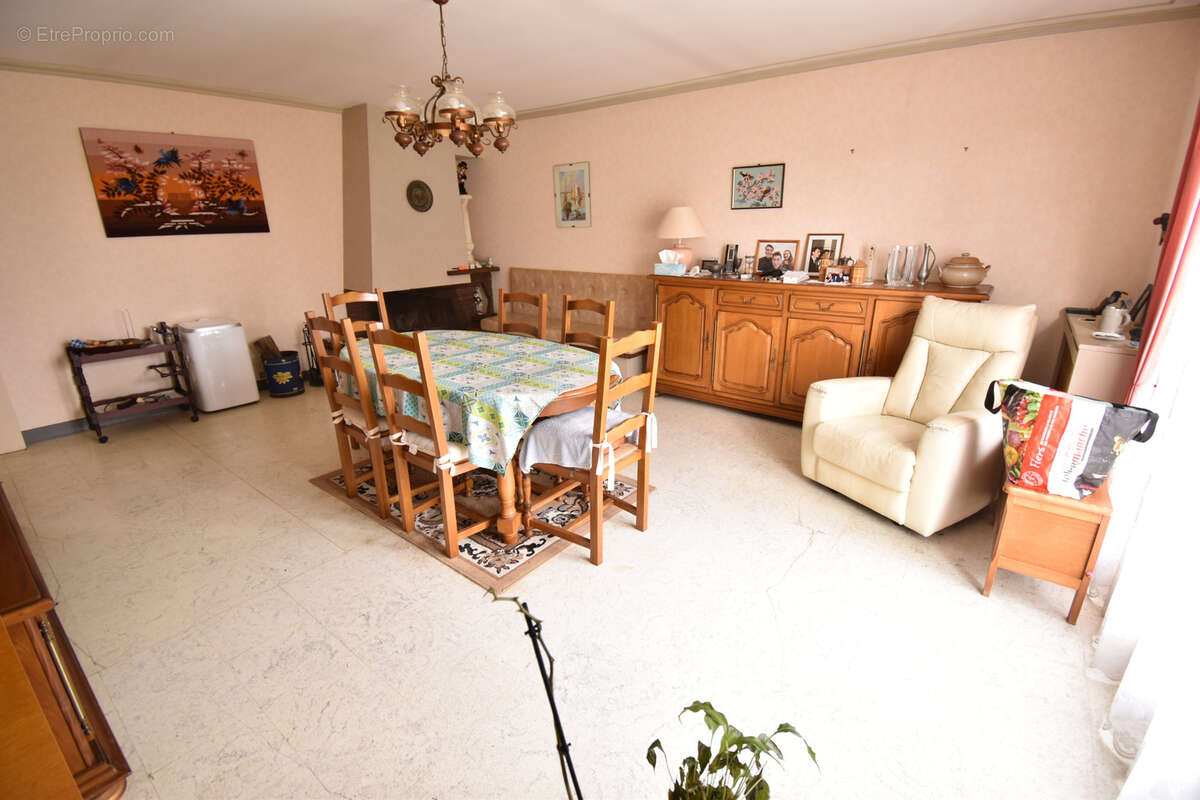 Maison à ILLIERS-COMBRAY