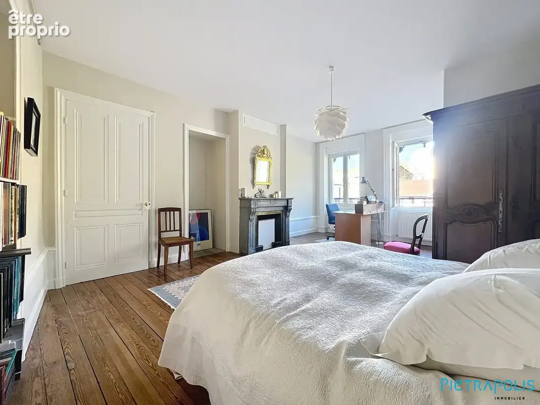 Appartement 5 pièces 161 m² à vendre à Tarare (69170) - photo 8