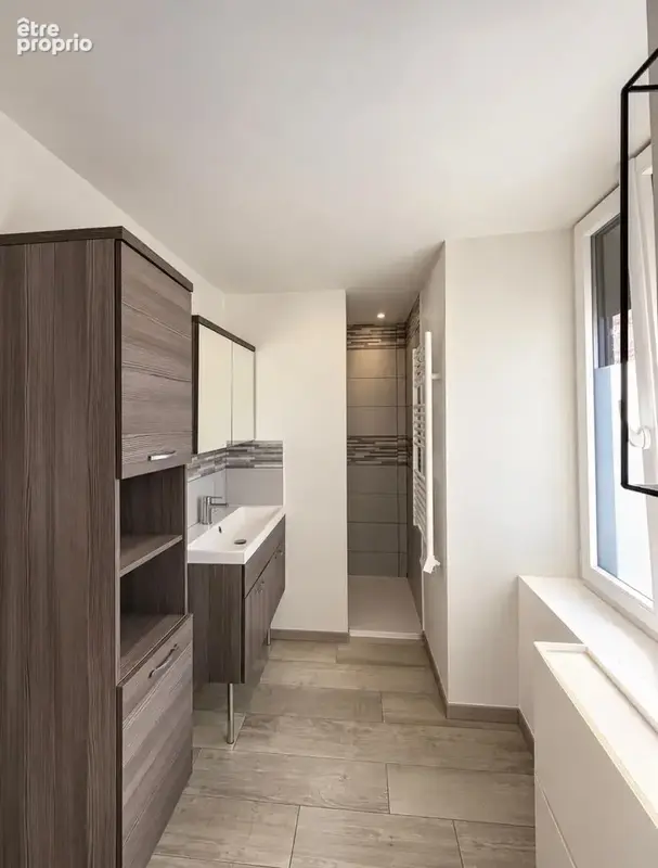 EXCLUSIVITÉ L’AGENCE   ROIFFIEUX   Charmante maison de village avec terrasse et grange aménageable - photo 6