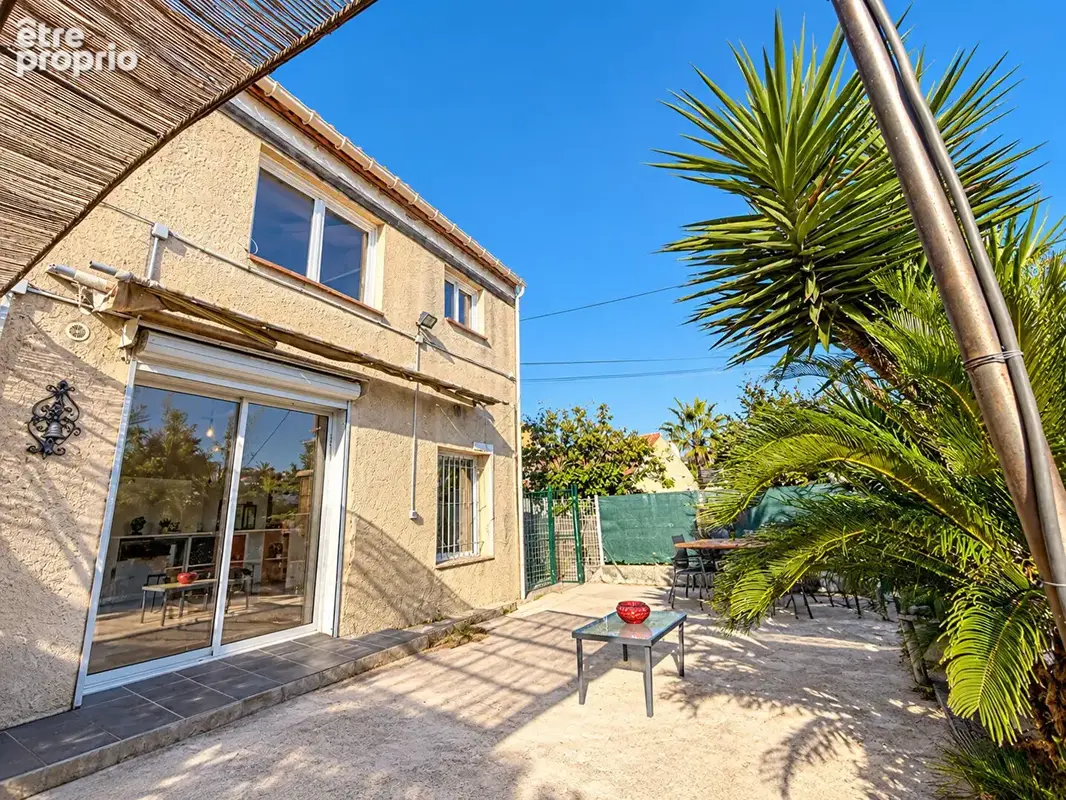 Bas de MAISON 3 pièces de 69,95 m² avec terrasse et jardin (83430) SAINT MANDRIER SUR MER - photo 1