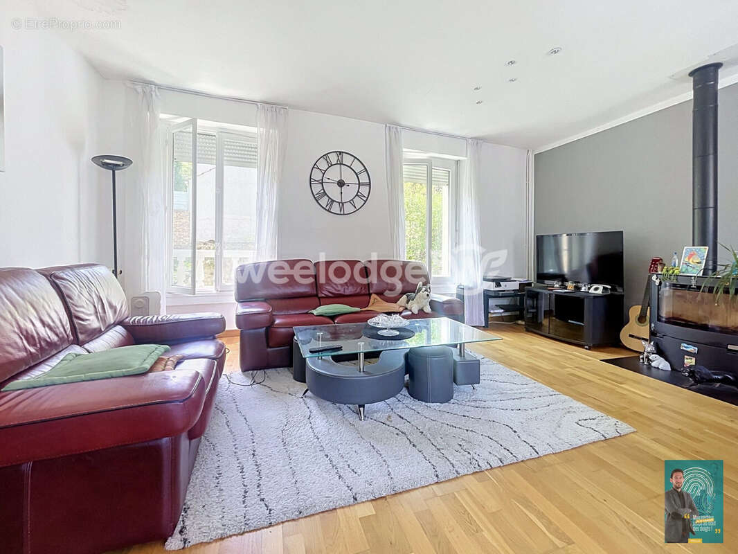 Maison 168 m² à Vaureal  - photo 7