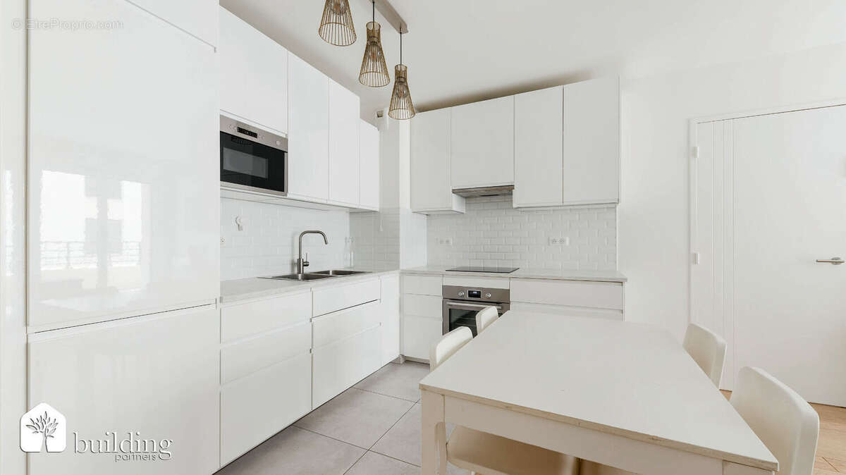 Appartement à LEVALLOIS-PERRET