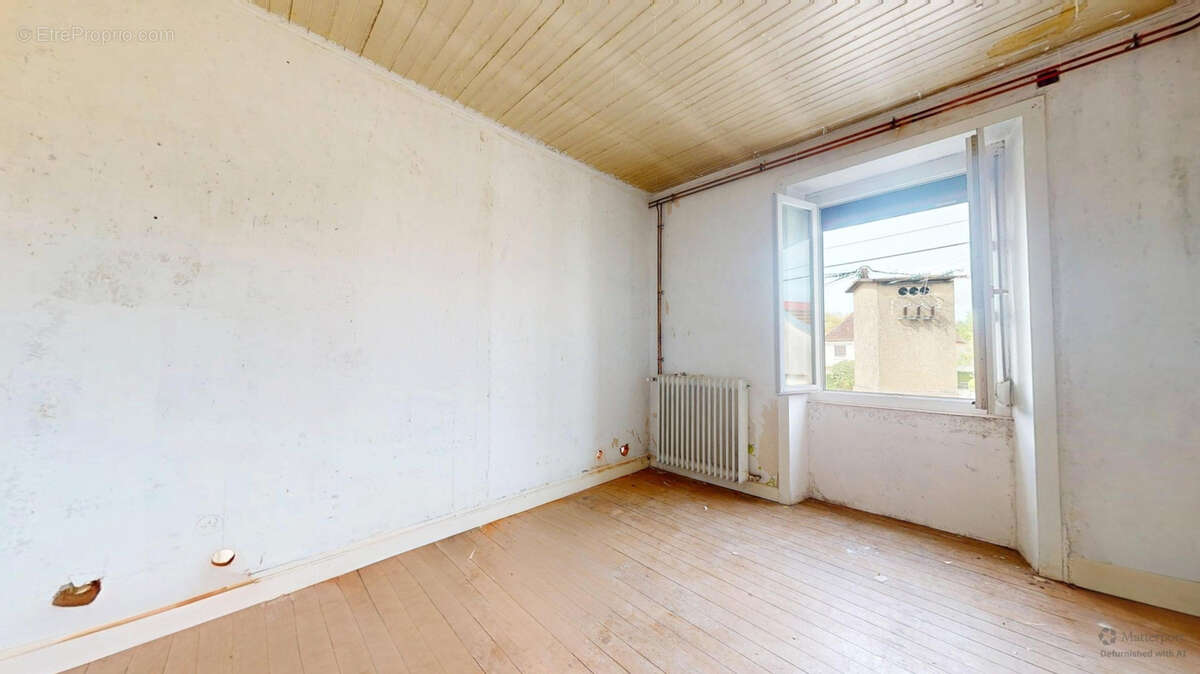 Appartement à TASSENIERES