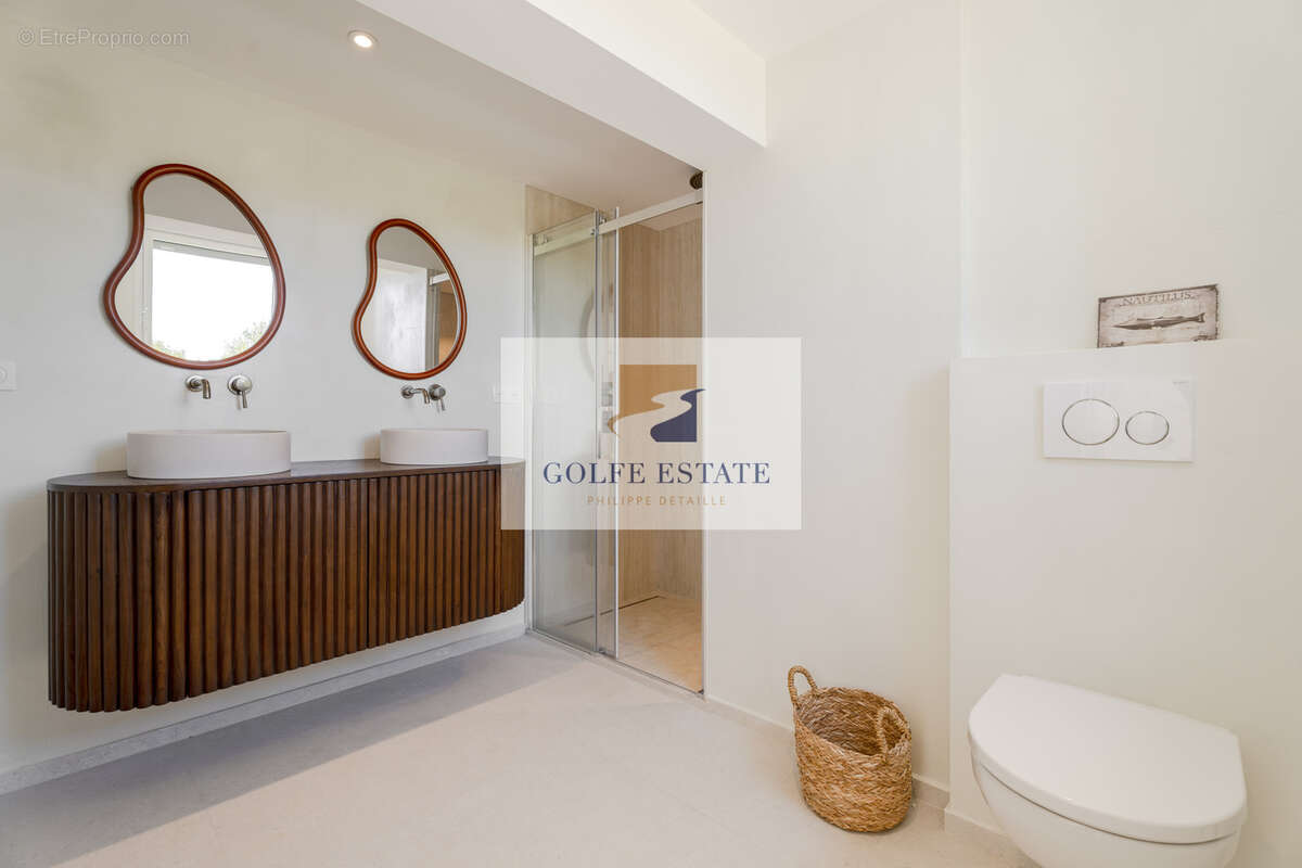 Villa vue mer rénovée, 6 chambres et plus, piscine - photo 22