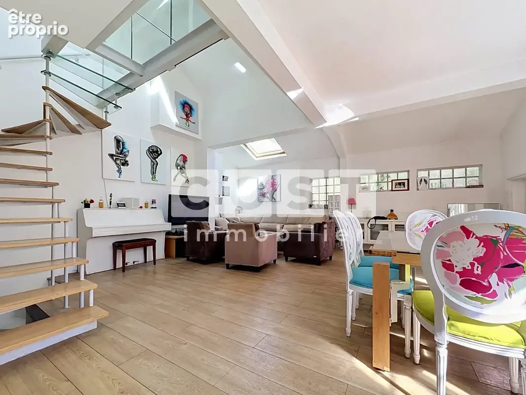 Maison 5 pièces 118 m² à vendre à Asnieres-Sur-Seine (92600) - photo 2