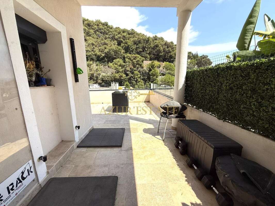 Roquebrune-cap-martin/golf bleu : 3 pièces avec terrasse et parking - photo 13