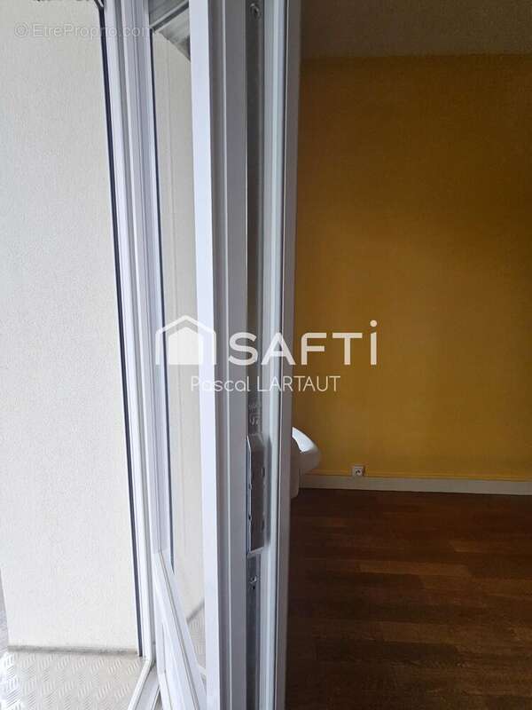 Photo 9 - Appartement à LONS-LE-SAUNIER