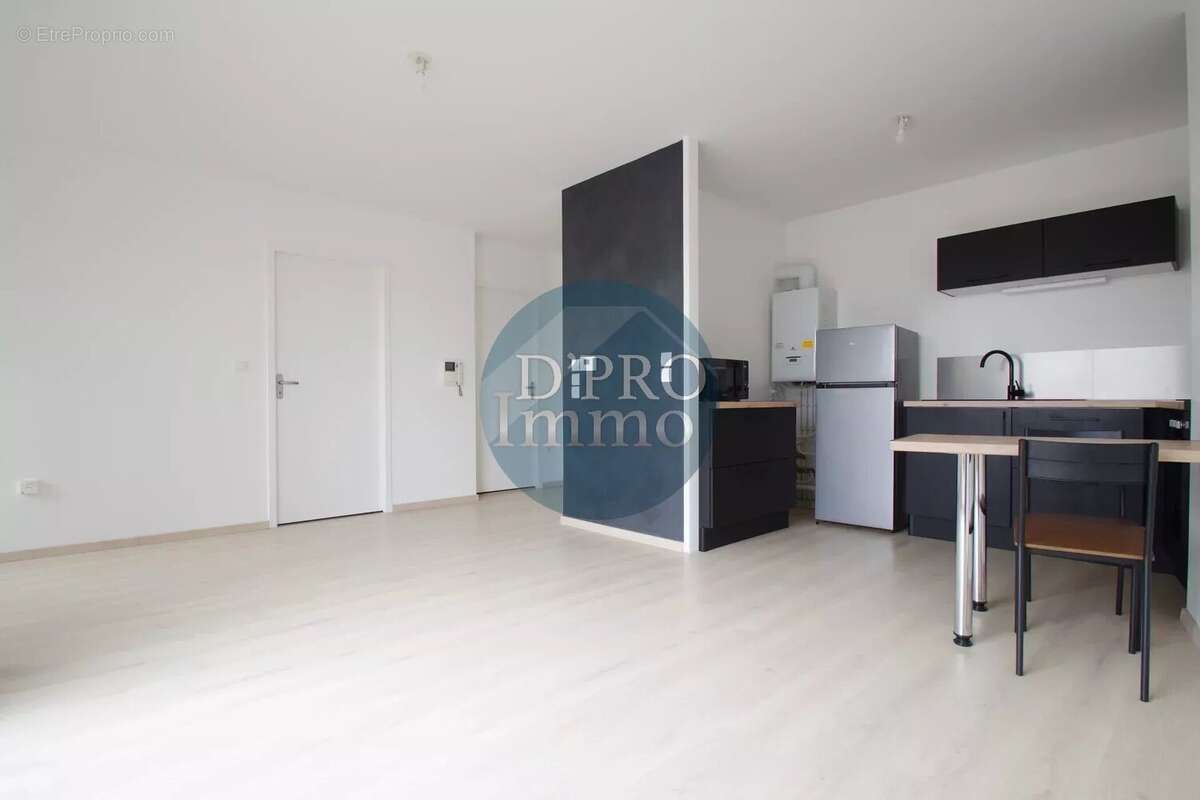 Appartement à SAINT-SEBASTIEN-SUR-LOIRE