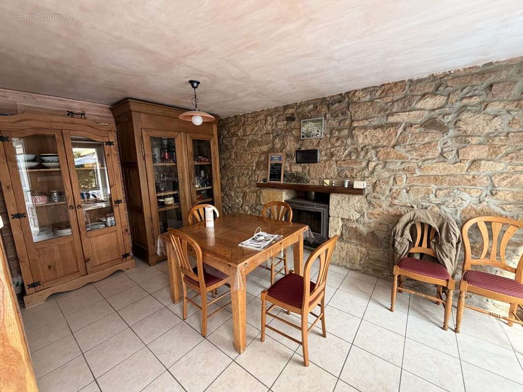 Maison 148 m² à Trevou-Treguignec  - photo 7