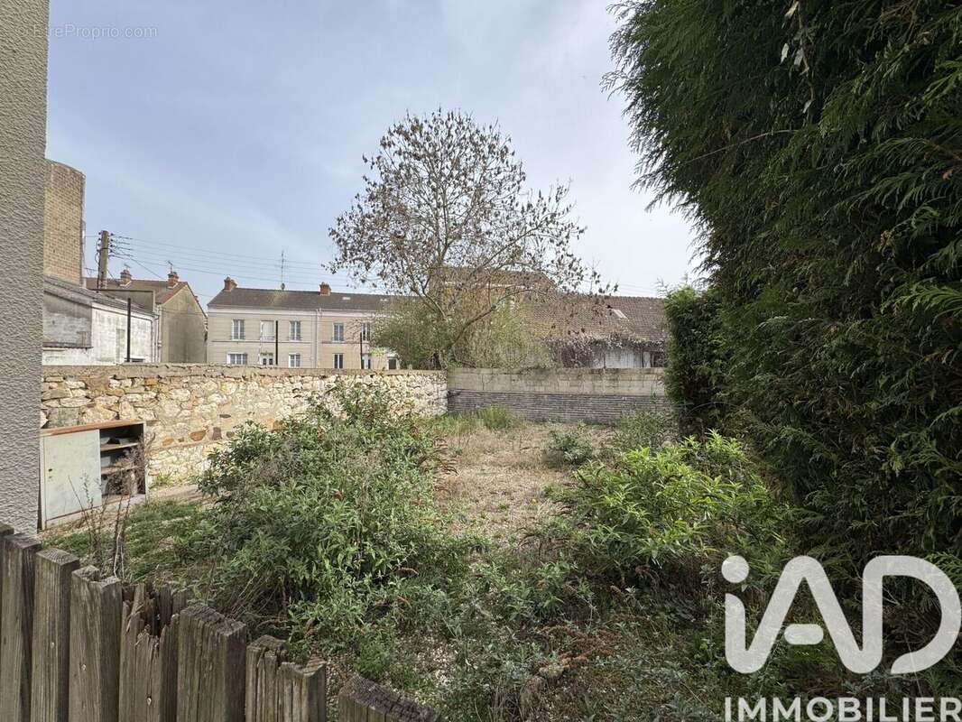 Photo 3 - Maison à MONTEREAU-FAULT-YONNE