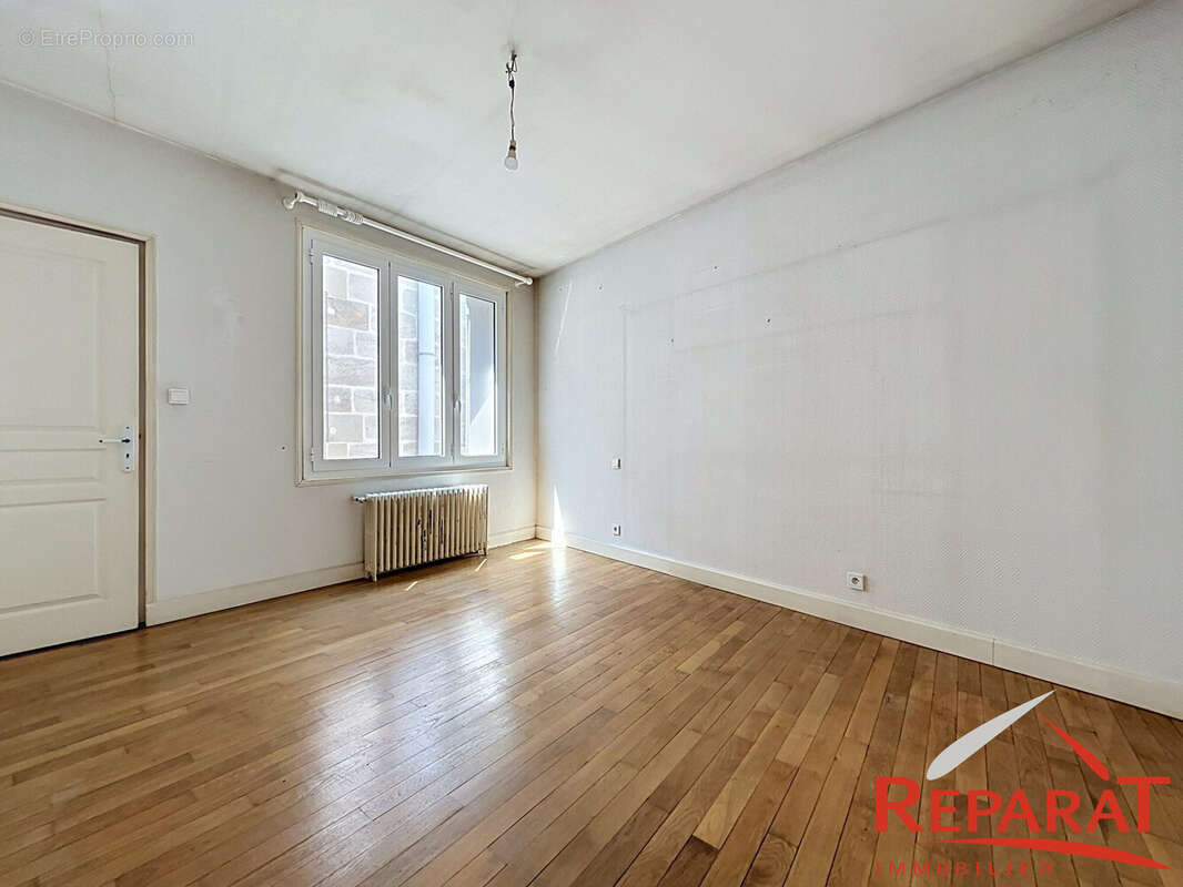 Appartement 105 m² à Brive-La-Gaillarde  - photo 7