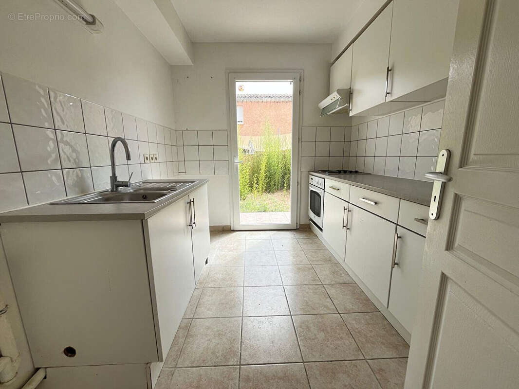 Appartement à vendre à Vergèze : le bonheur à portée de main ! - photo 4