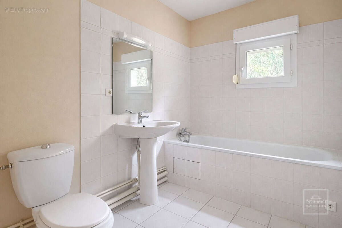 Appartement à LYON-9E