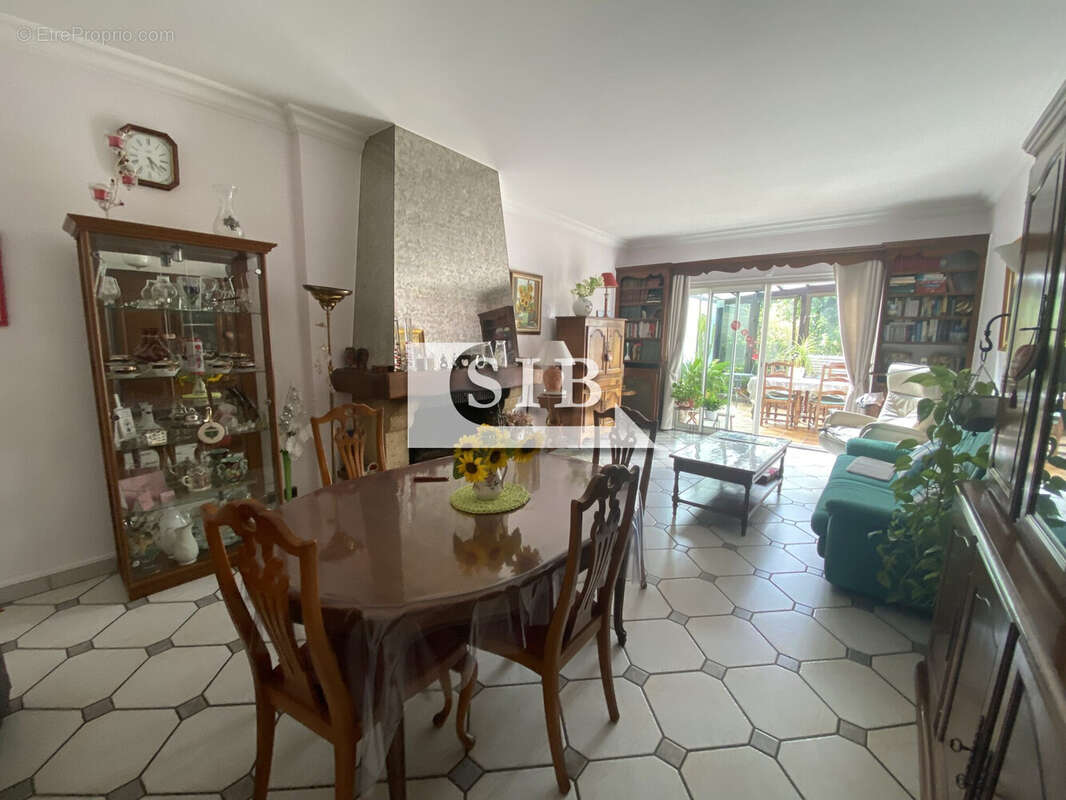 Maison à LONGPONT-SUR-ORGE