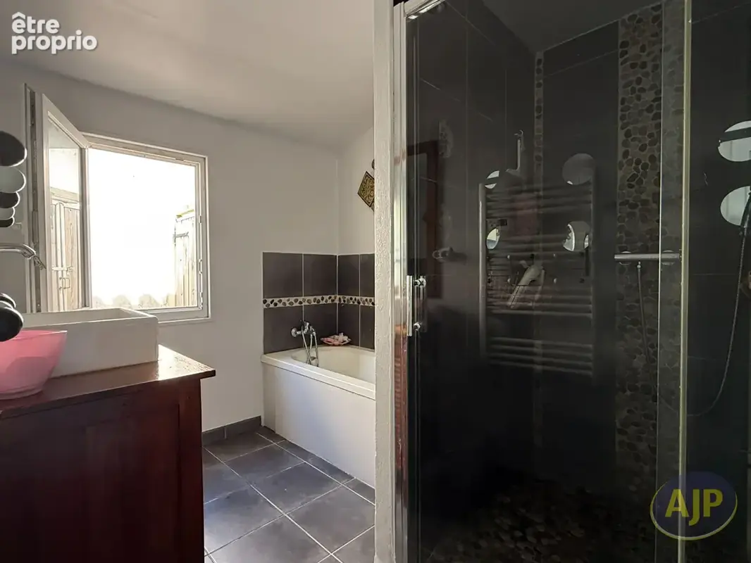 Maison Plassay 5 pièce(s) 130 m2 - photo 9