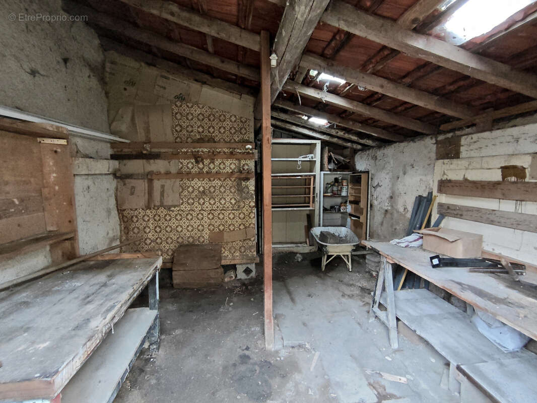 Maison à VANNES-LE-CHATEL