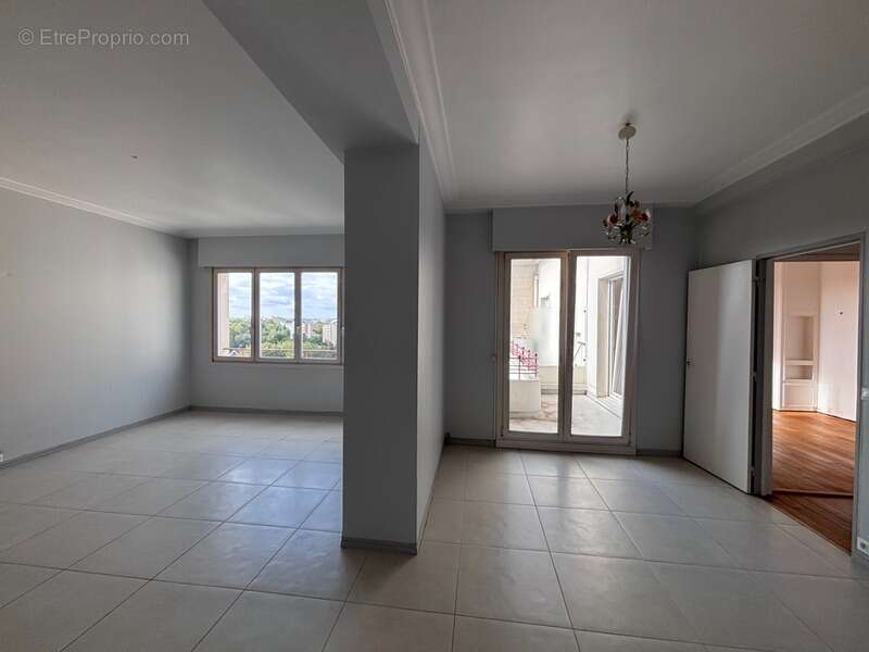 Appartement à LA MADELEINE