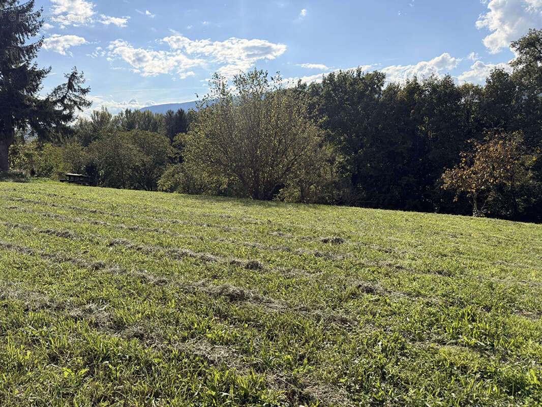 Terrain à AIX-LES-BAINS