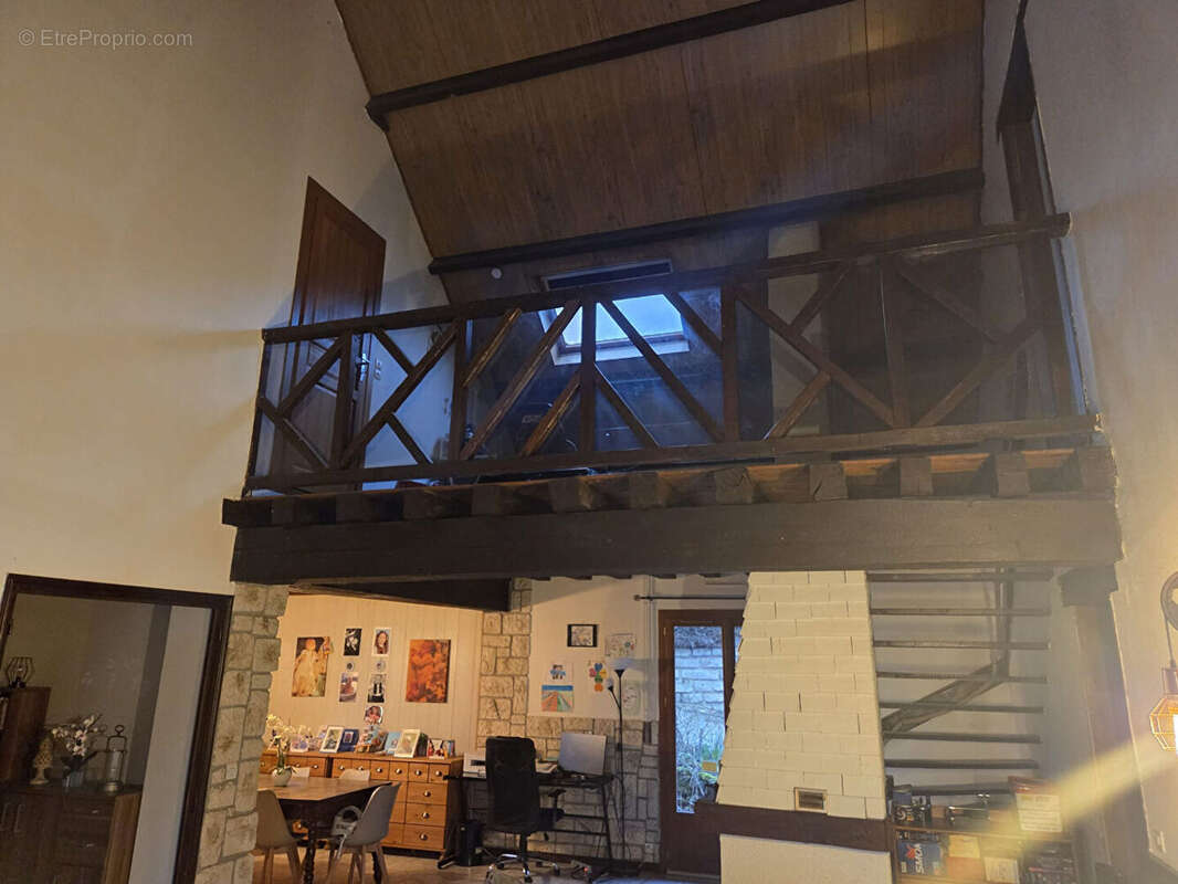 Pavillon en vente sur terrain de 850 m² - photo 6