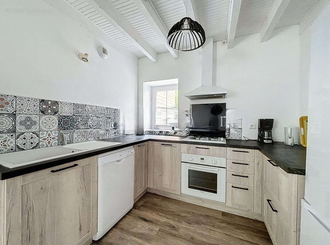 Maison à MAREUIL-SUR-LAY-DISSAIS