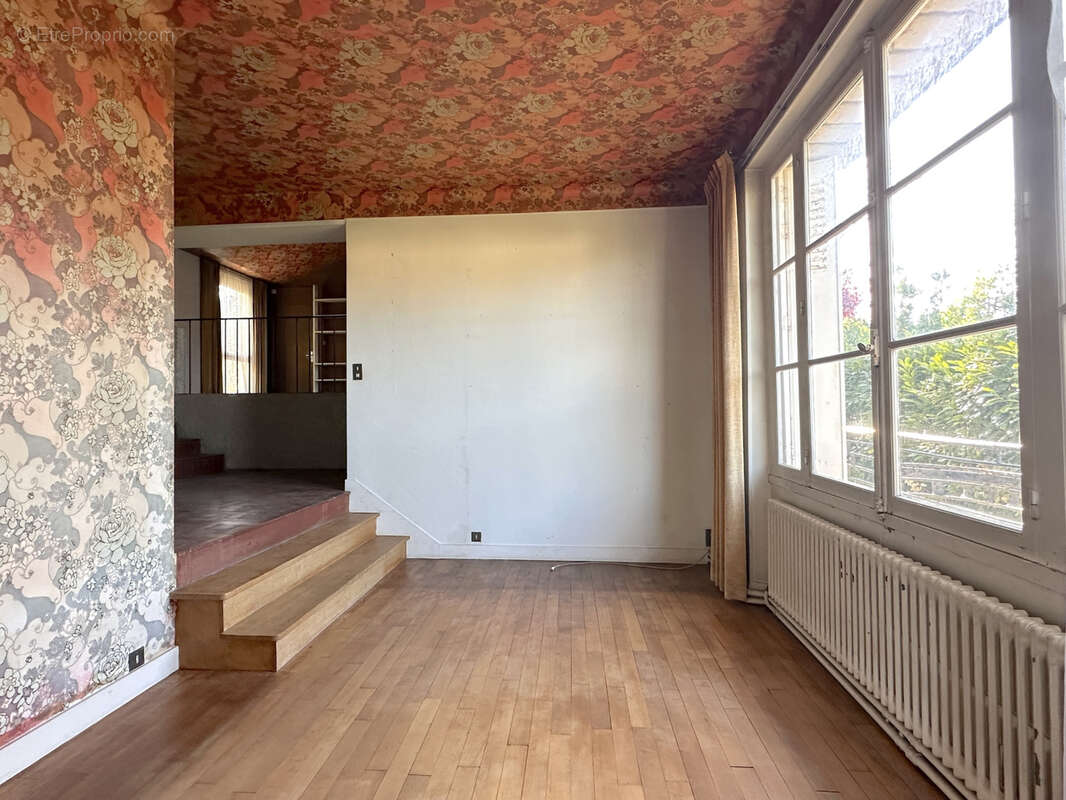 Maison à BUXEROLLES