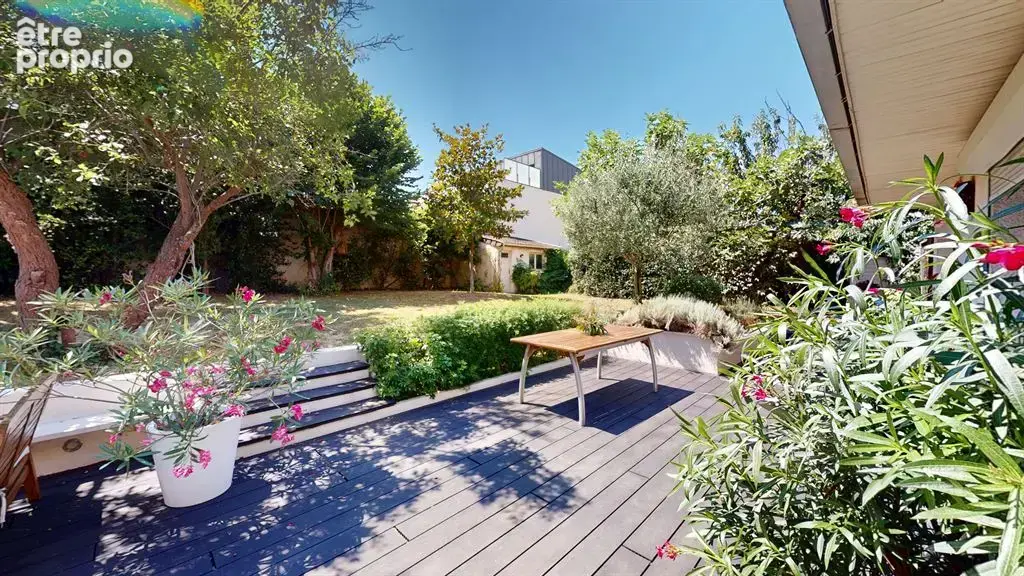 Maison 210 m² à Clamart  - photo 2