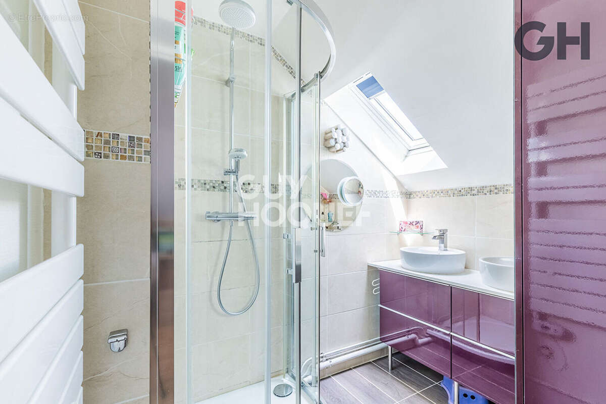 Maison à SOISY-SUR-SEINE