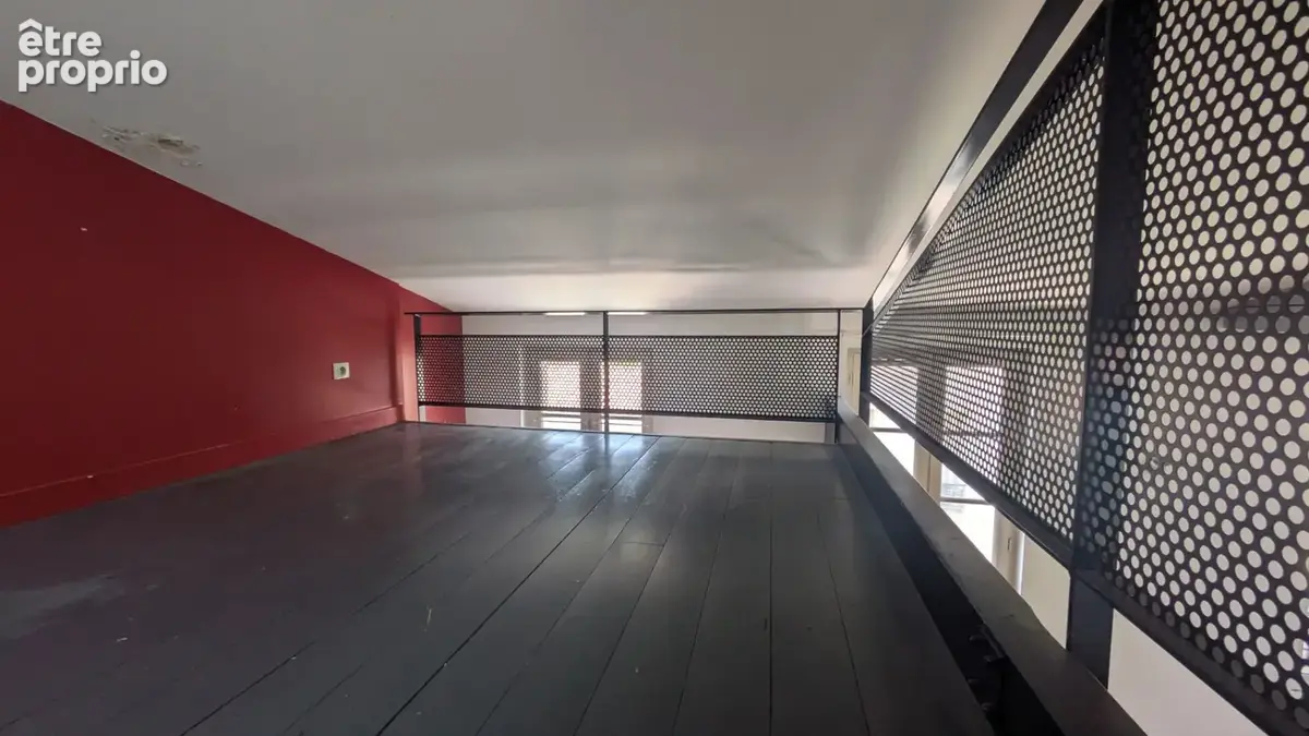 Rochefort Centre - T2 avec mezzanine dans hôtel particulier rénové - photo 10