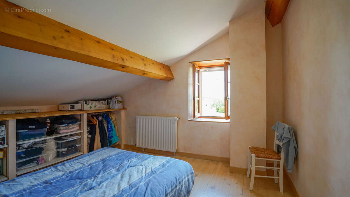 Maison à BAGAT-EN-QUERCY