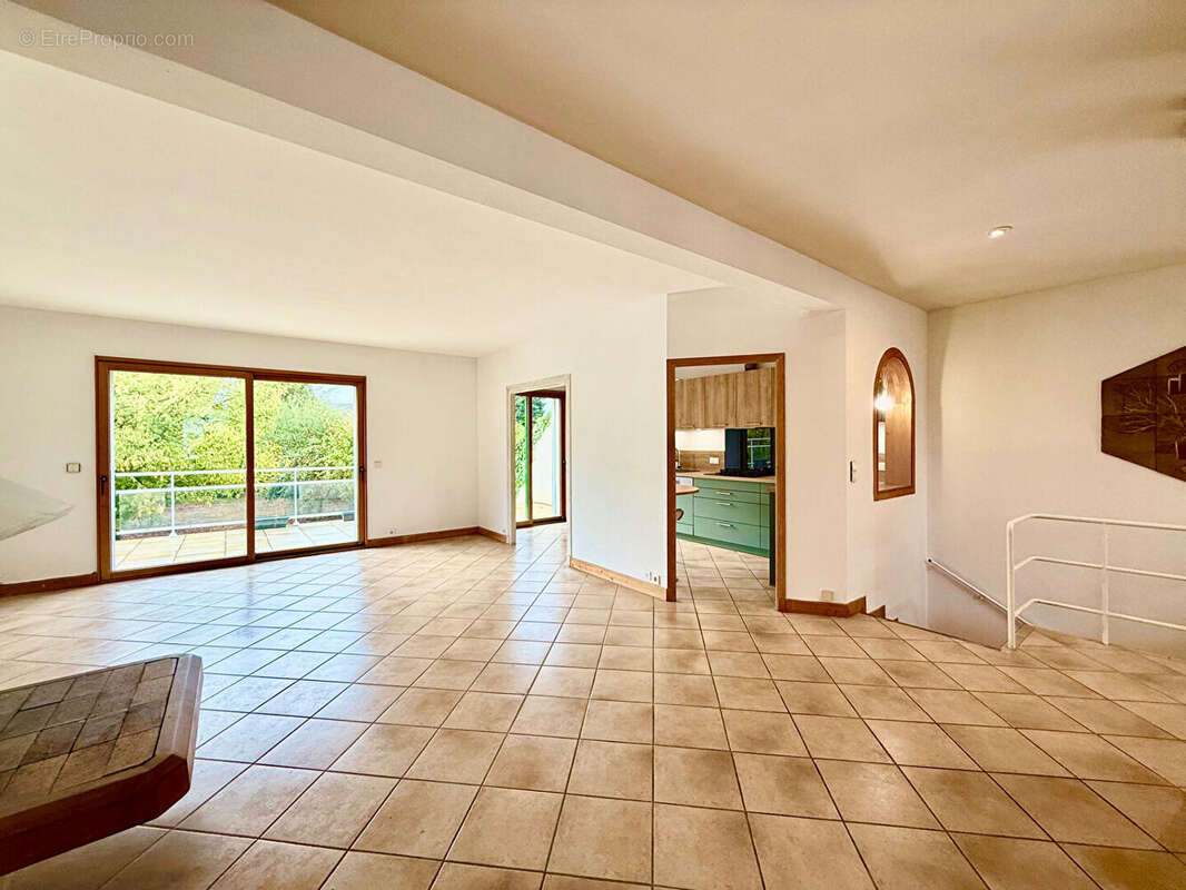 Maison à BRIVE-LA-GAILLARDE