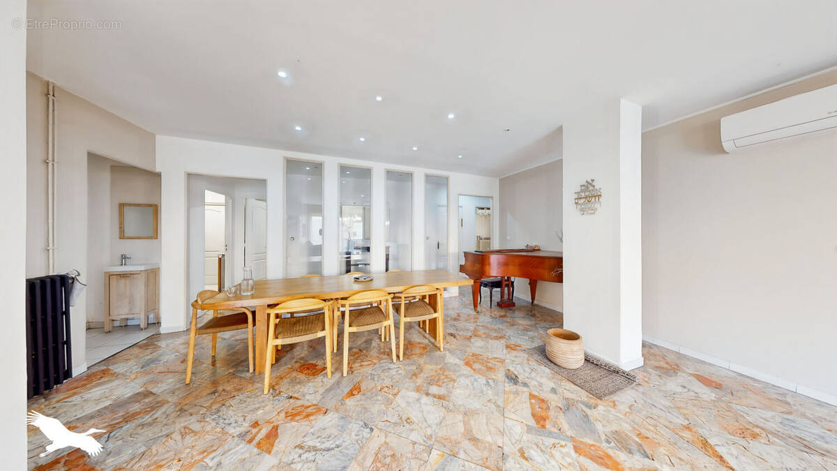 Appartement à MARSEILLE-13E
