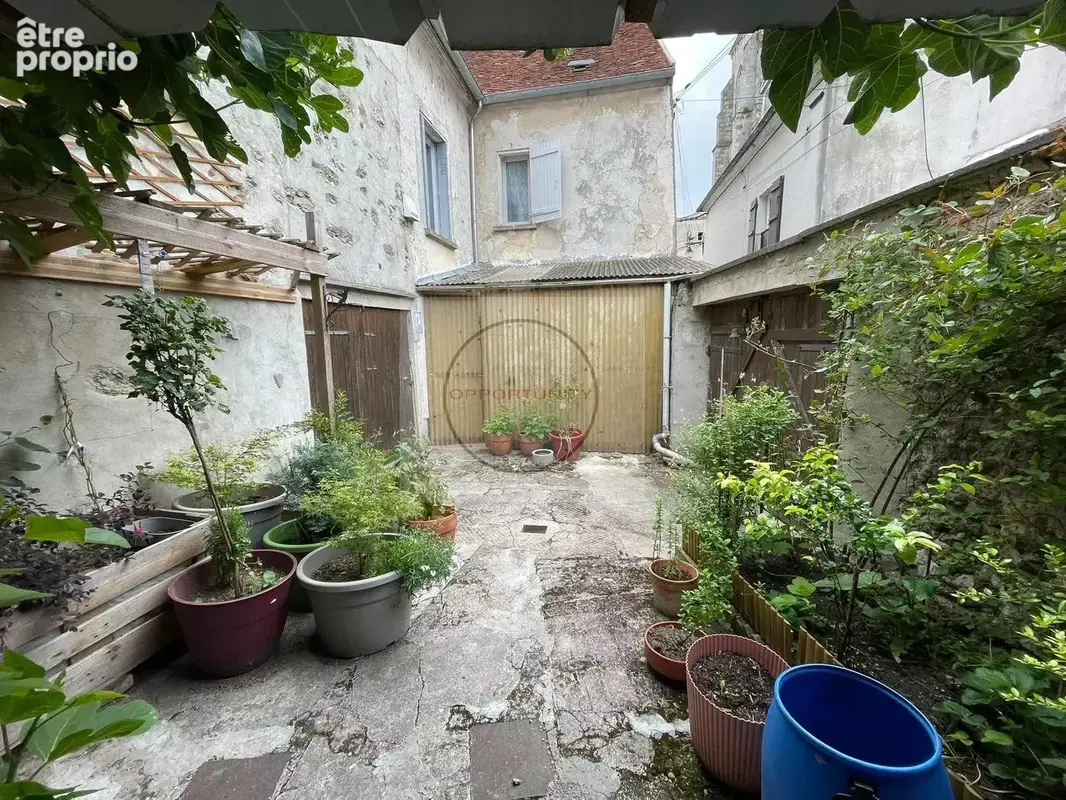 Maison de Ville Mitoyenne de 7 Pieces - photo 9