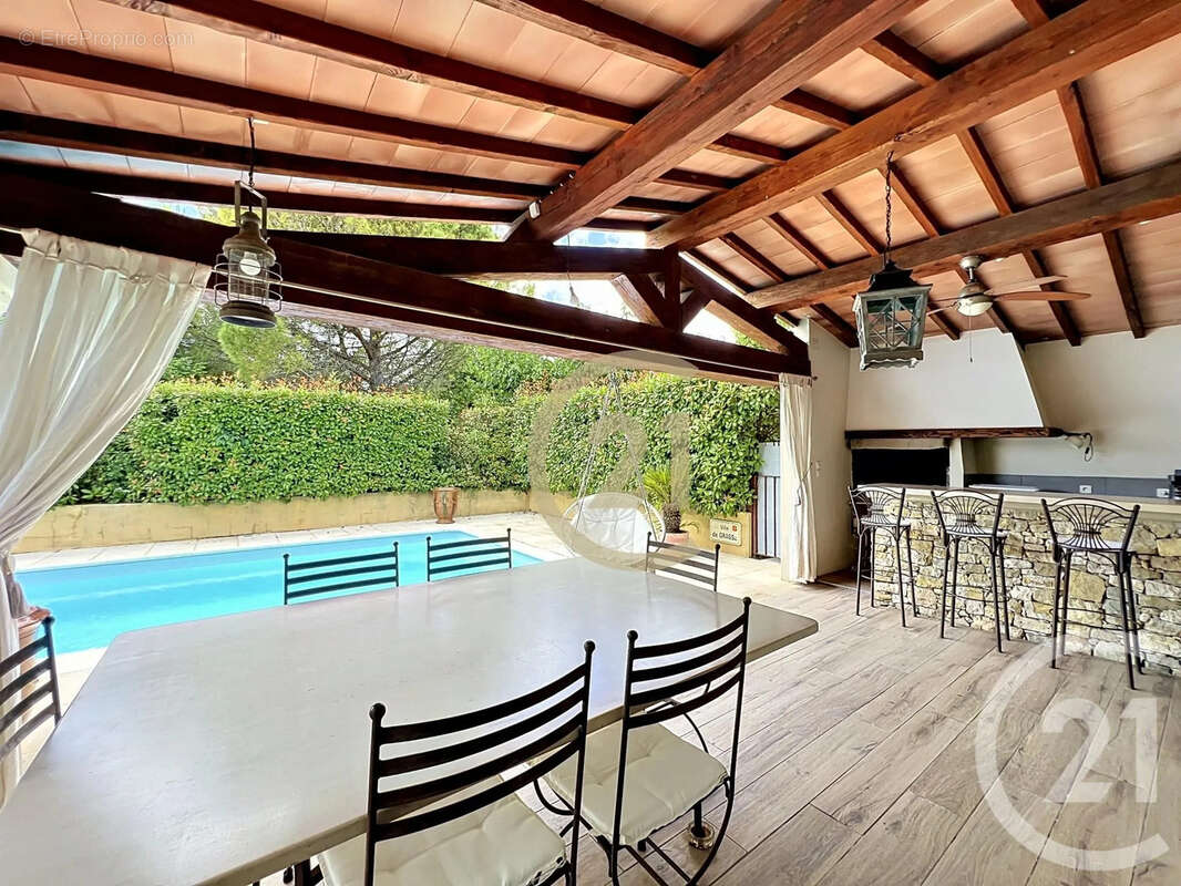 Maison à GARRIGUES-SAINTE-EULALIE