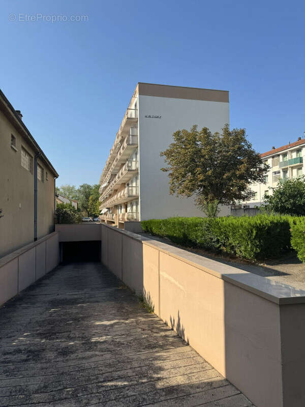 Appartement à PORTES-LES-VALENCE