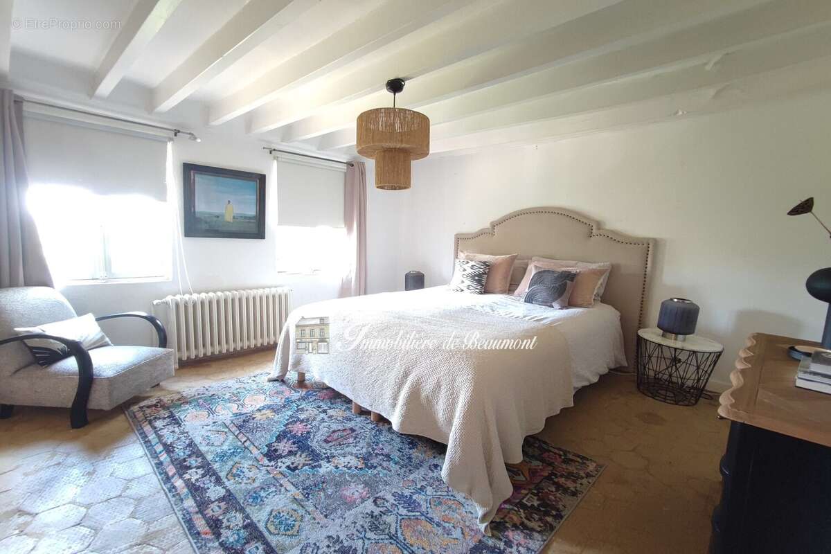 Maison à LE NEUBOURG